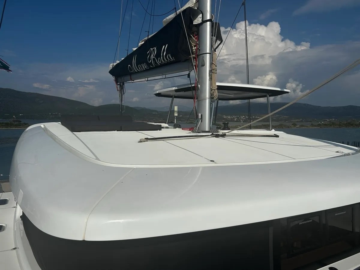Lagoon 42 — photo 4