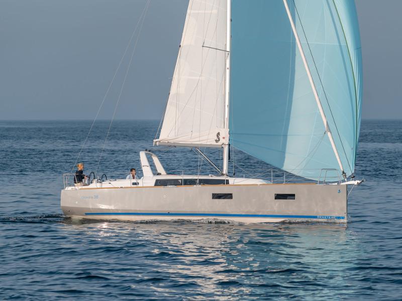 Oceanis 38 — photo 24