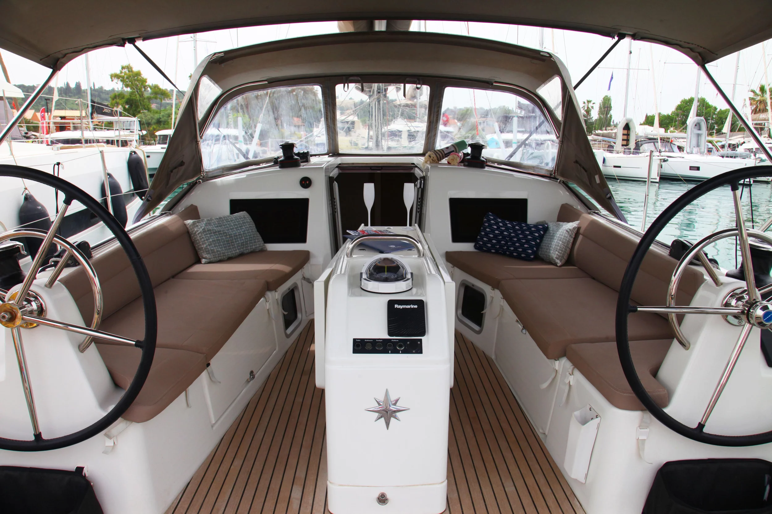 Sun Odyssey 410 (BARRACUDA)  - 3