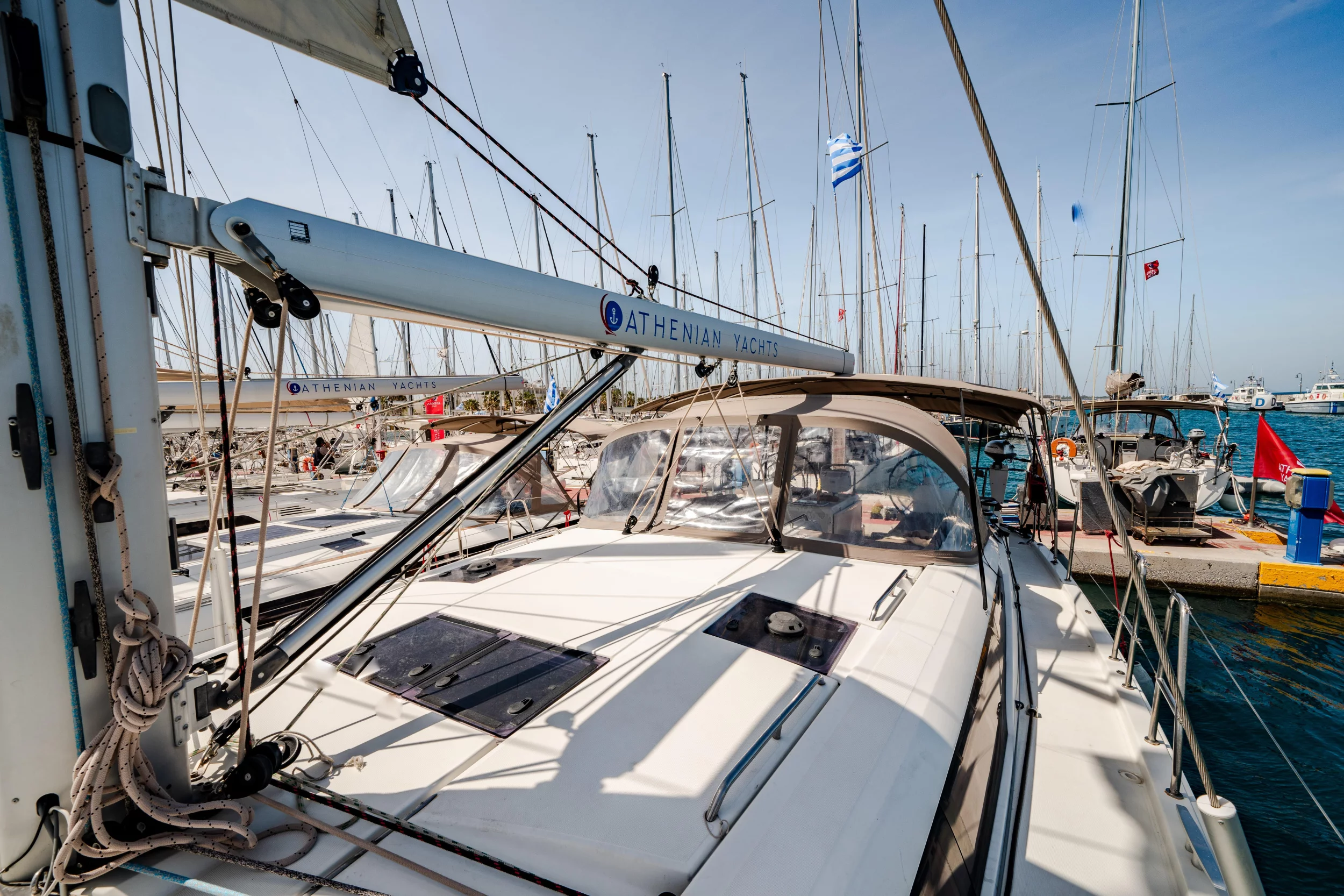 Jeanneau 54 (CELENA IV)  - 10