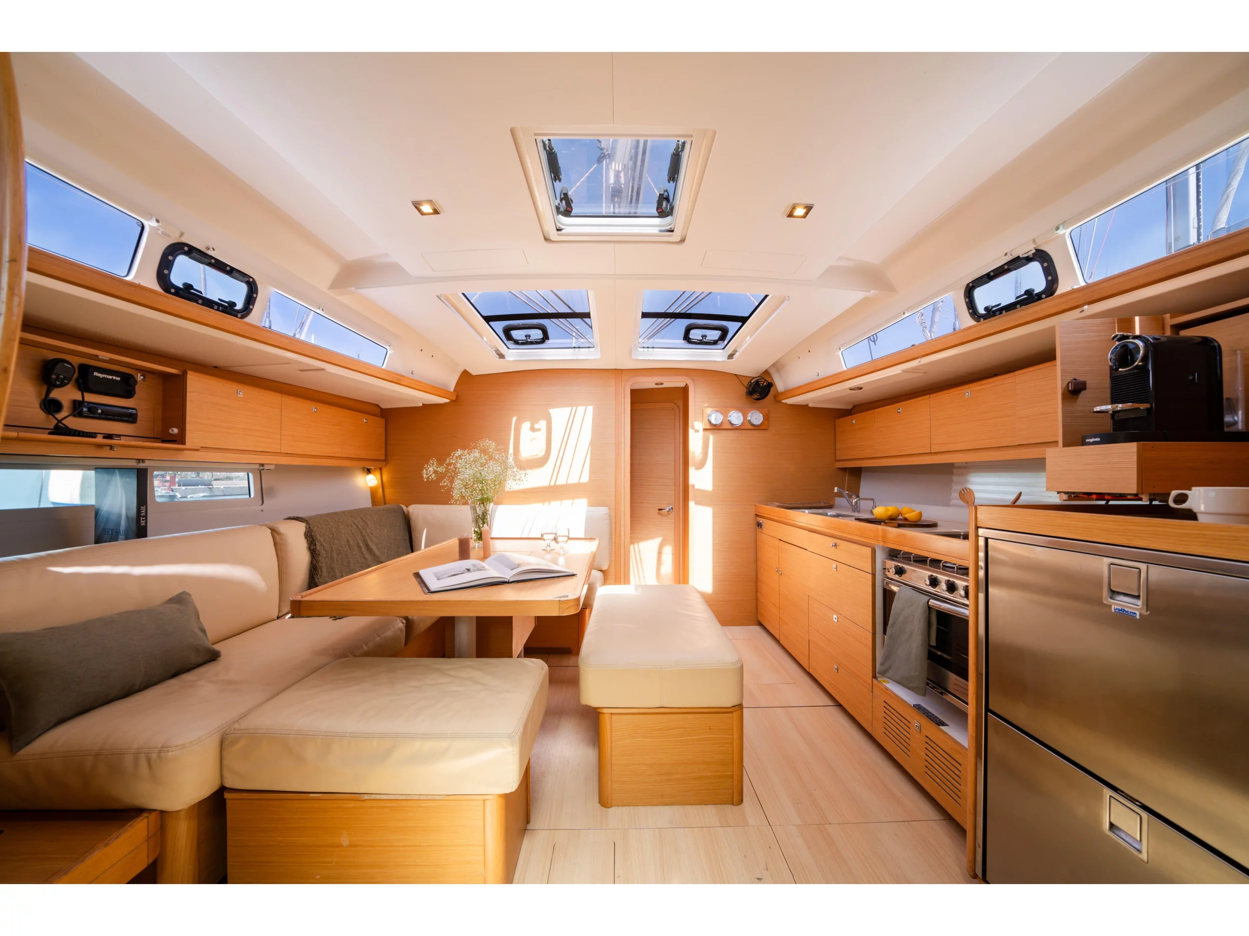 Dufour 460 Grand Large (DIONI) Interior image - 13
