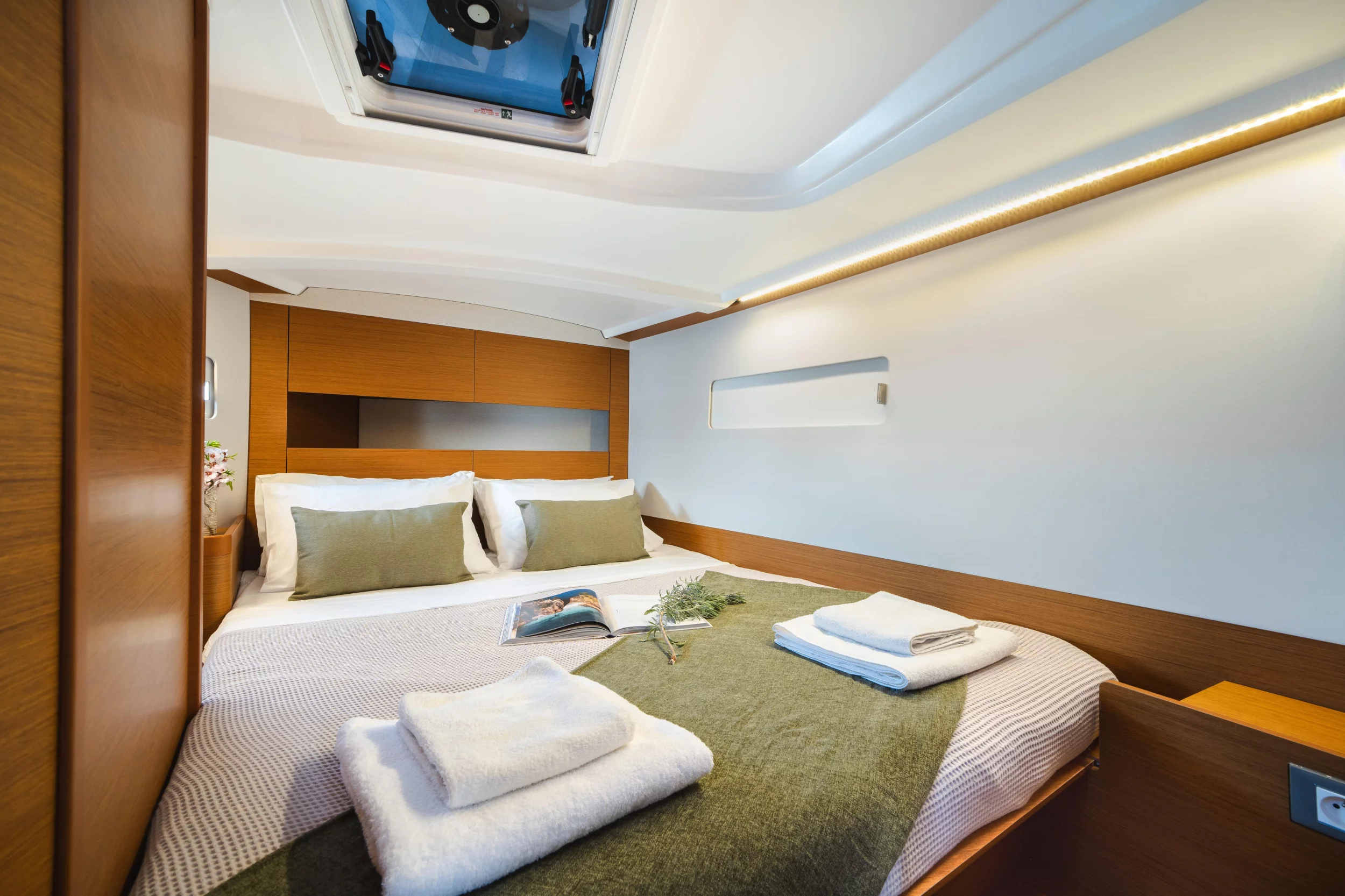 Sun Odyssey 410 (LAERTES)  - 6
