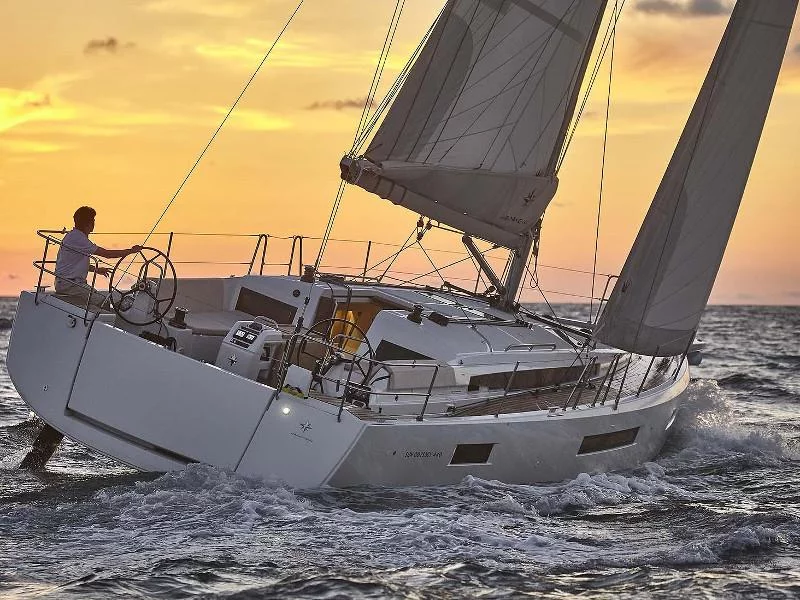Sun Odyssey 440 (Innovation)  - 1