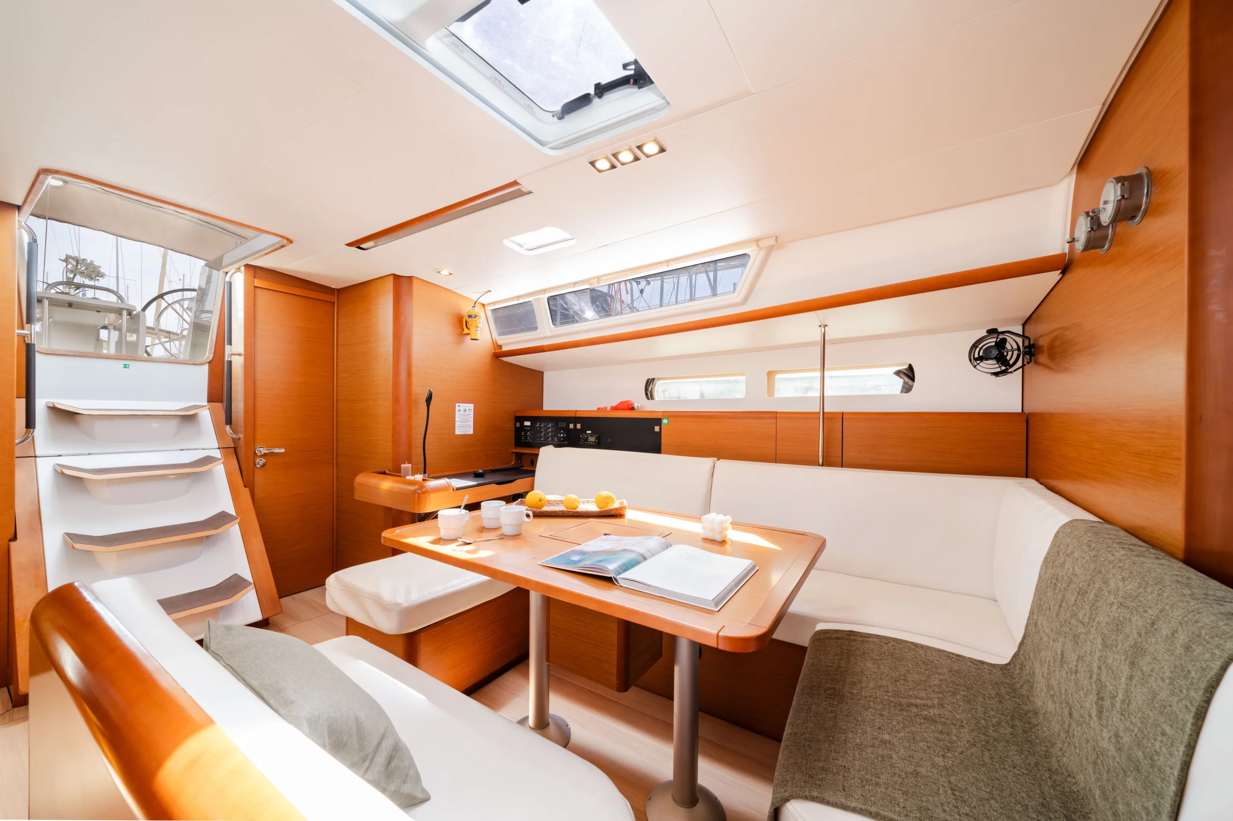 Sun Odyssey 479 (SOFIA)  - 4