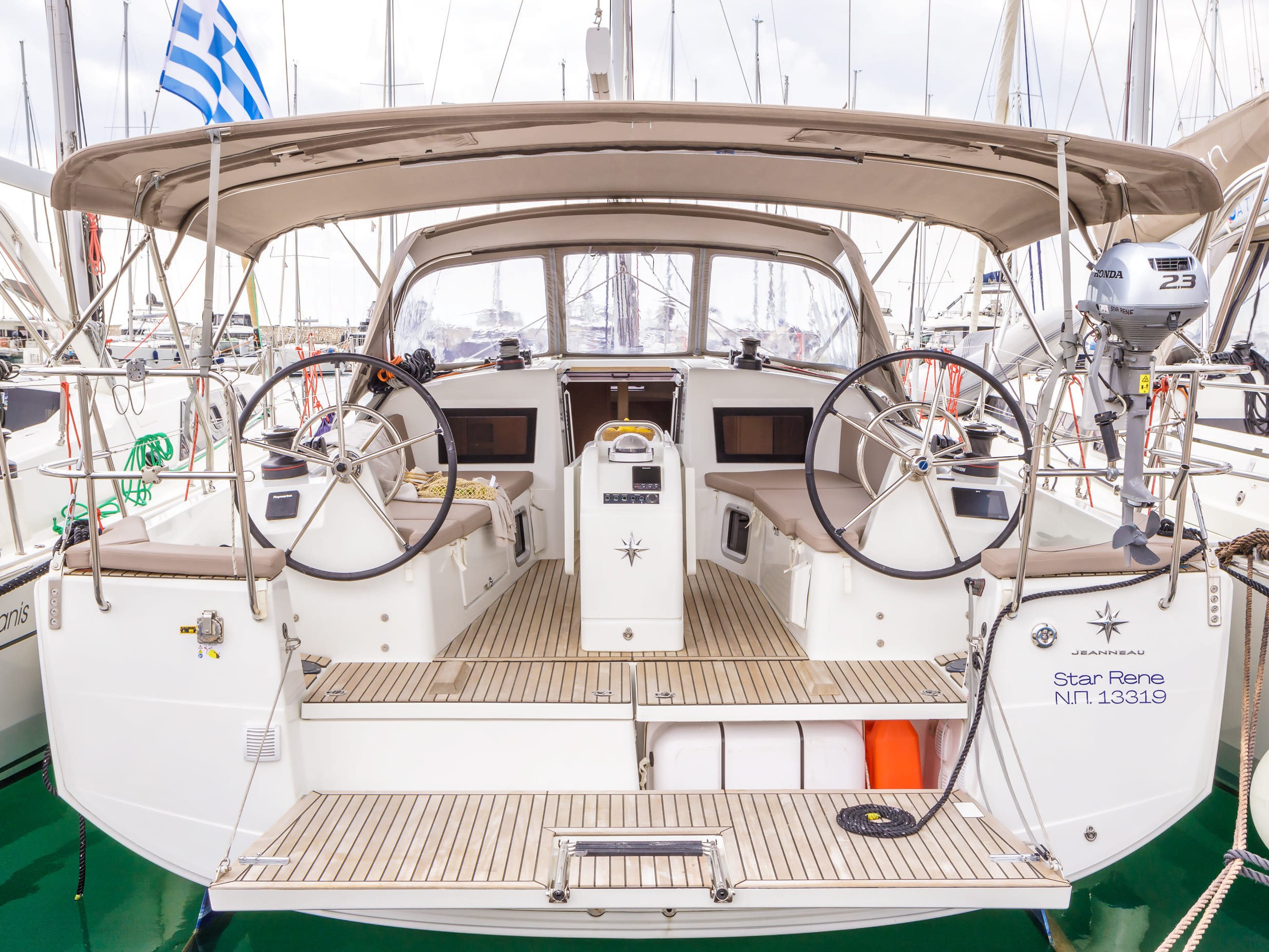 Photo #1 - Sun Odyssey 410 (STAR RENE) in Atene - 3683