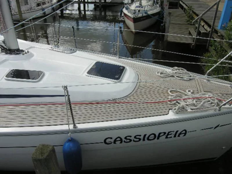 Bavaria 37 Cruiser (Mio)  - 1