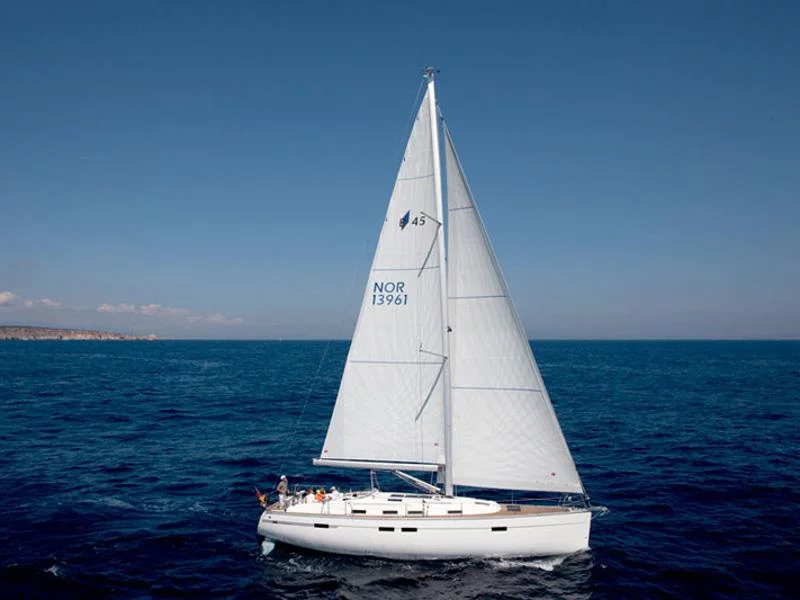 Bavaria Cruiser 45 (Provence)  - 3