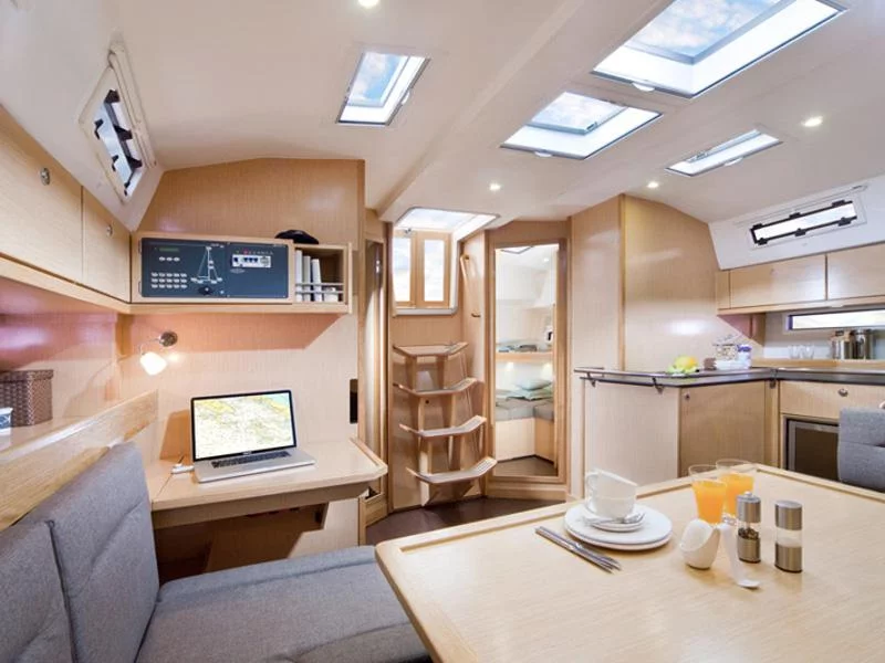 Bavaria Cruiser 45 (Provence)  - 8