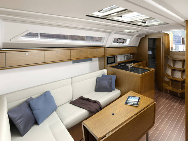 Photo #8 - Bavaria Cruiser 37 (Aventura) in Lemmer - 6992