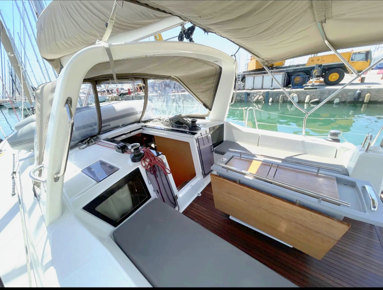 Oceanis 41.1 — photo 27