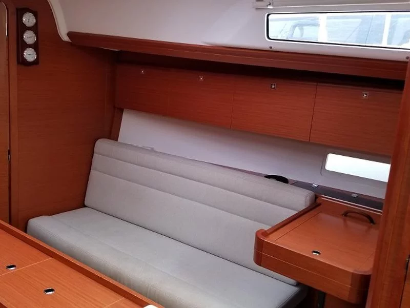 Dufour 350 GL (Friday)  - 2