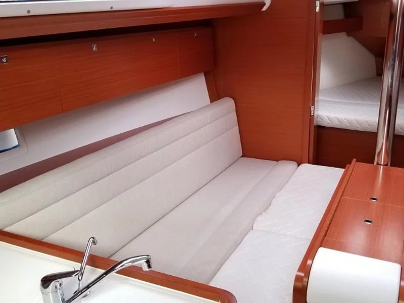 Dufour 350 GL (Friday)  - 6