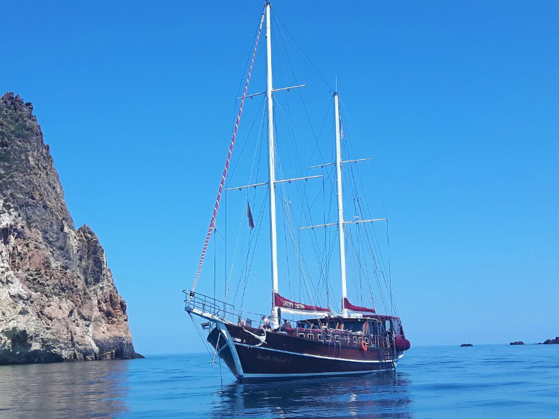 Photo #17 - Latife Sultan (Latife Sultan) in Lipari - 7142