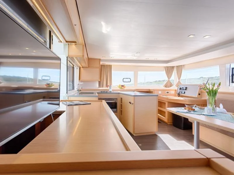 Lagoon 450 F Luxury (BRIGHT MOON)  - 10