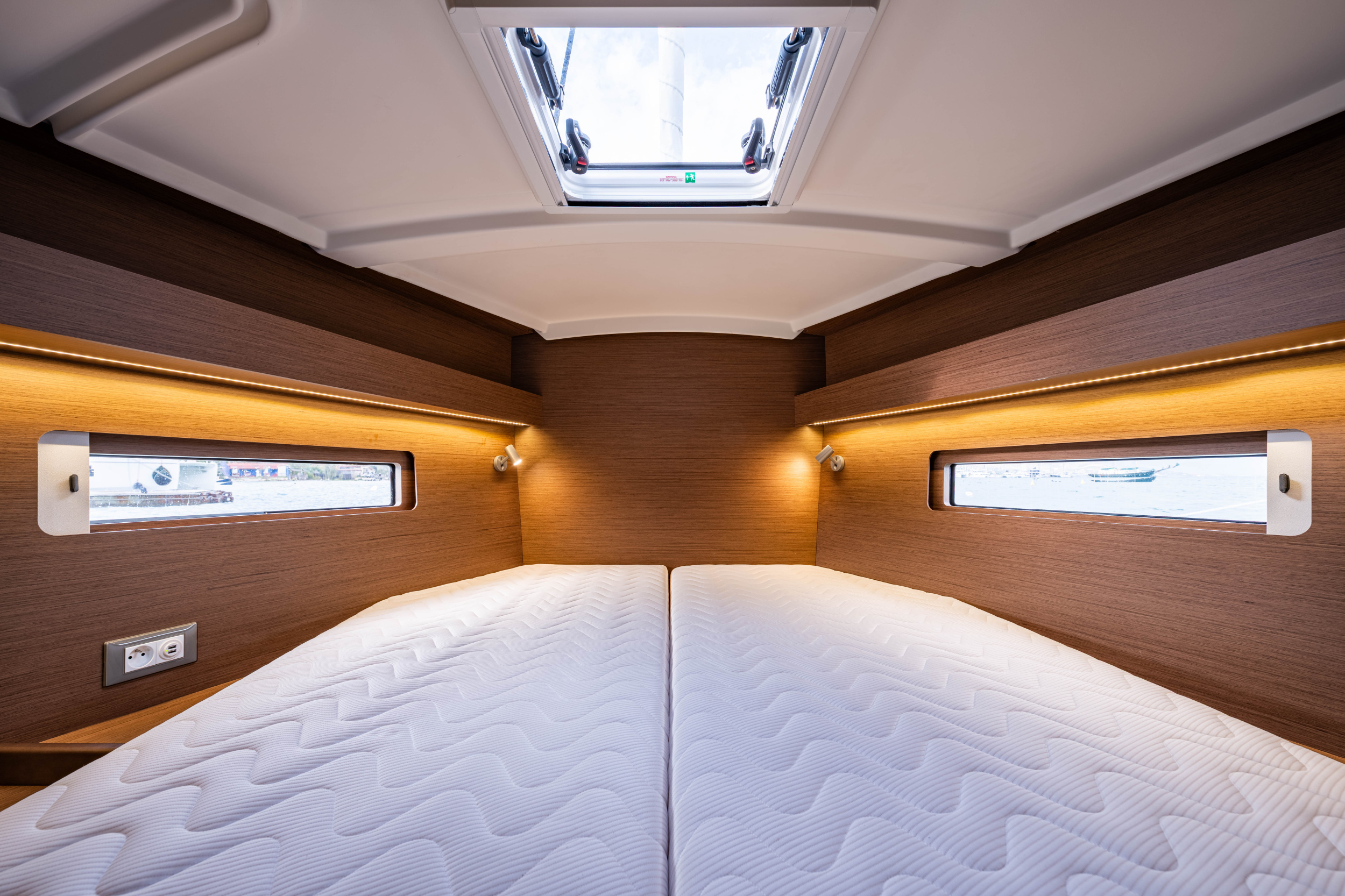 Oceanis 40.1 — photo 7
