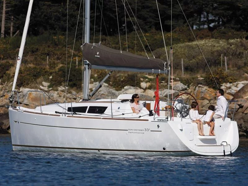 Sun Odyssey 33i (MARE D'ORO) Main image - 0