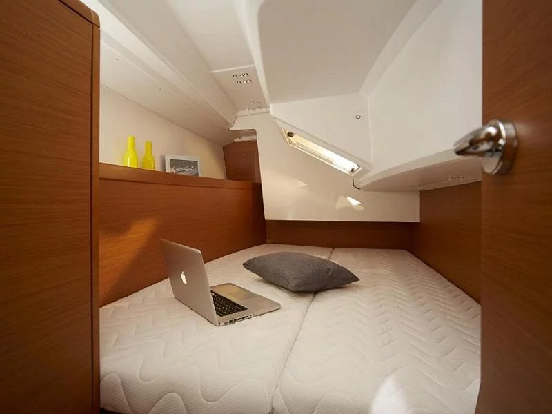 Sun Odyssey 349 ()  - 3