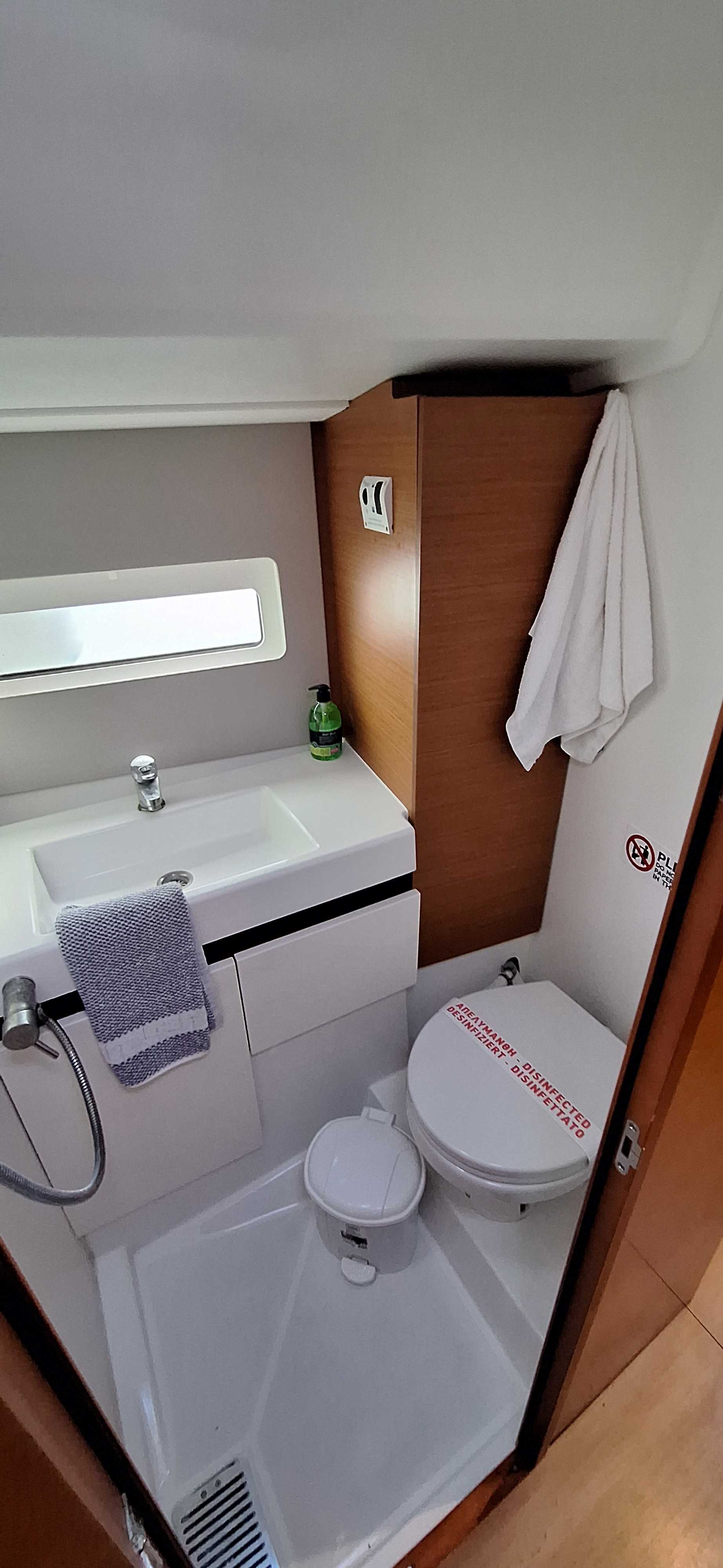 Sun Odyssey 490 — photo 11