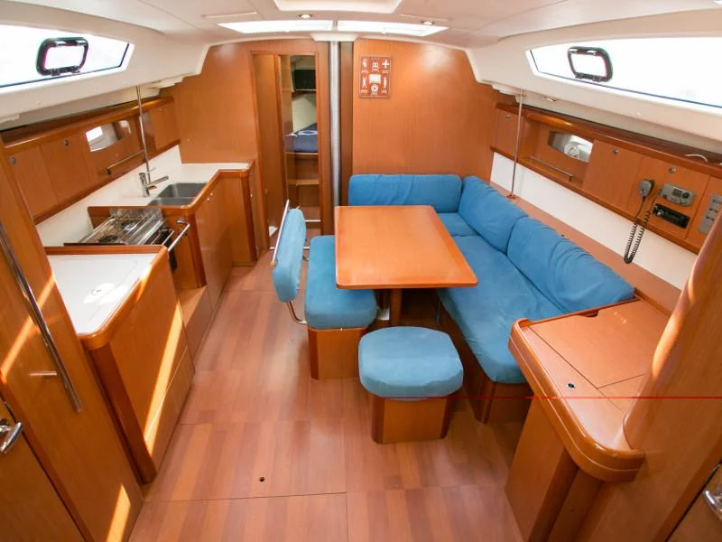 Oceanis 43 (Orsa Maggiore)  - 5