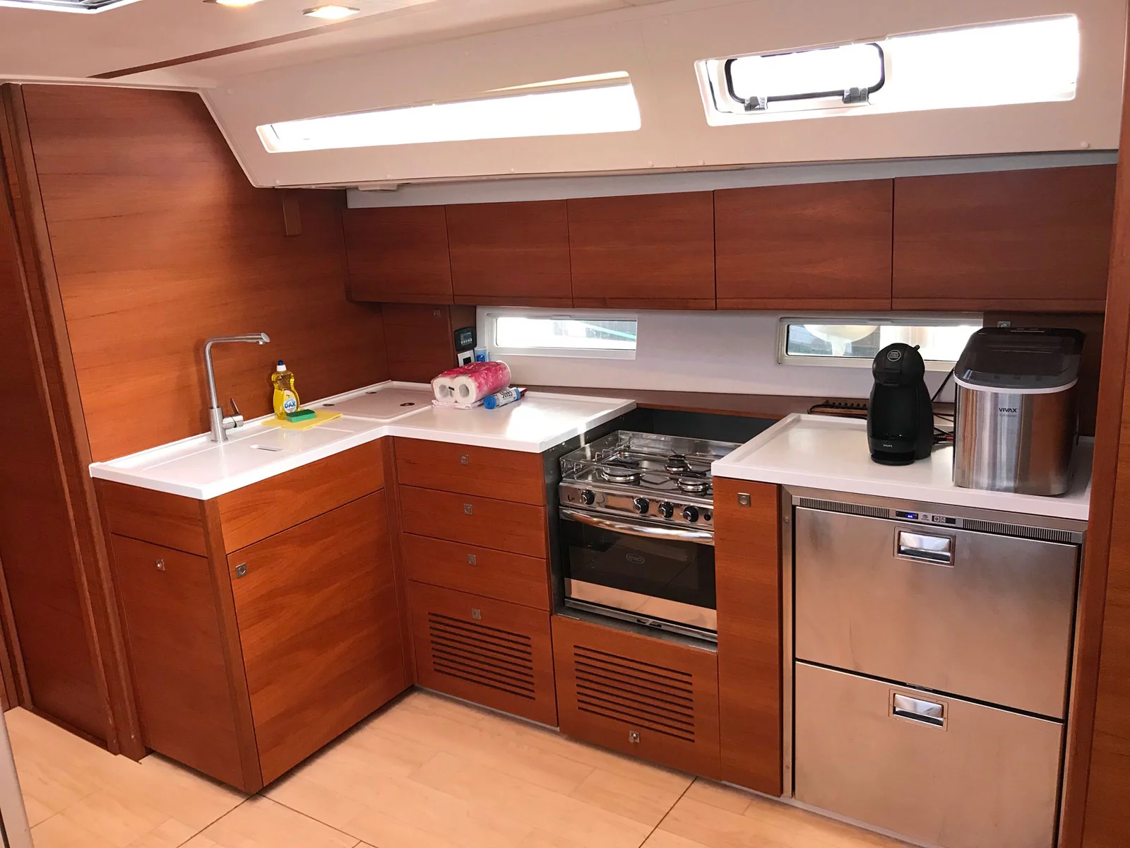 More 55 (MORE RELAX) Interior image - 11