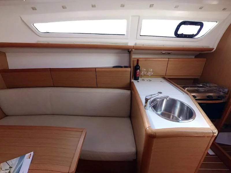 Sun Odyssey 30i (ESPRESSO I)  - 5