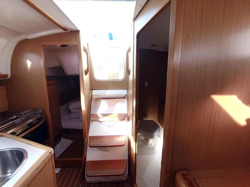 Sun Odyssey 30i (ESPRESSO II)  - 6