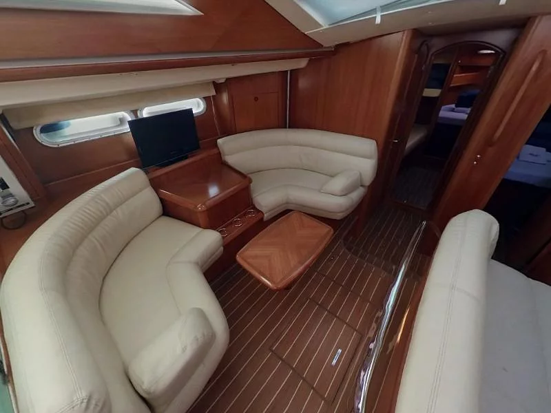 Sun Odyssey 54 DS (MACCHIATO)  - 1