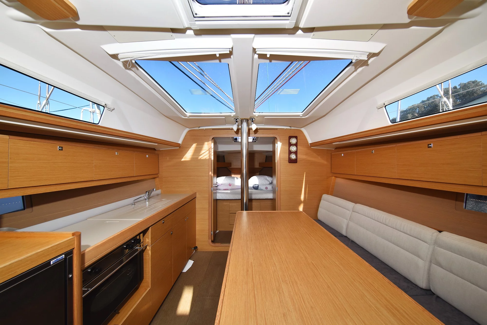 Dufour 382 (Sunset)  - 33