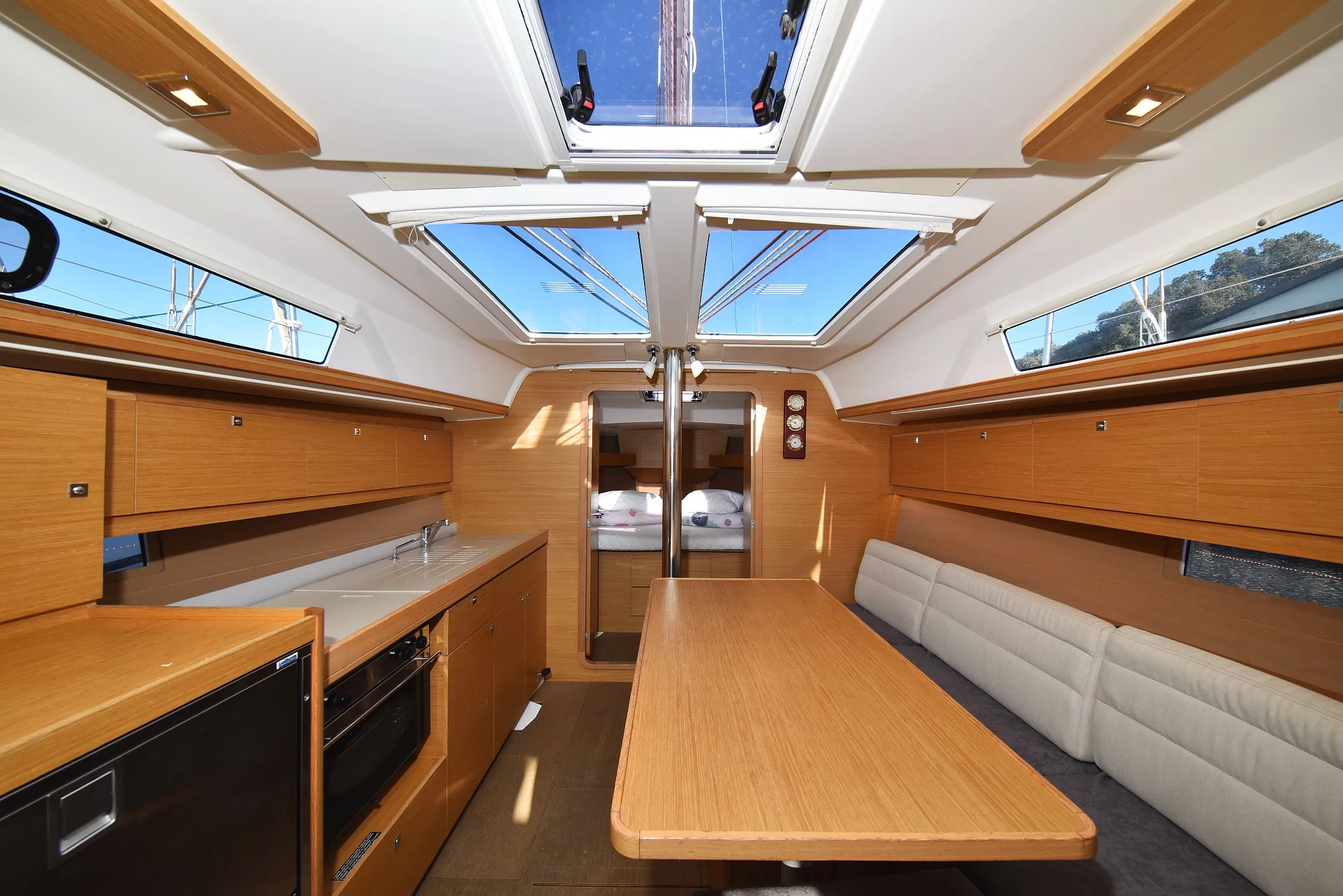 Dufour 382 (Sunset)  - 31