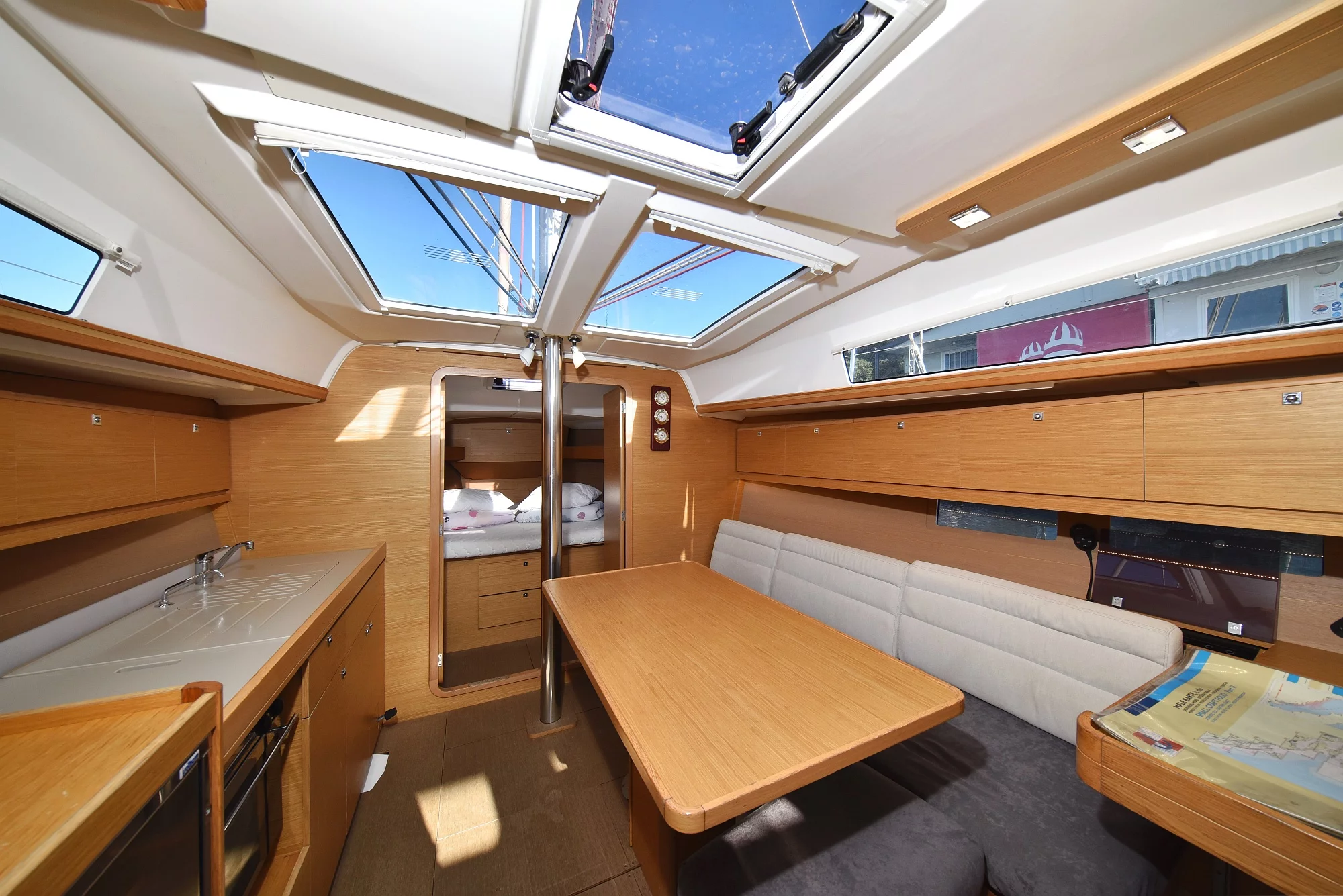 Dufour 382 (Sunset)  - 18