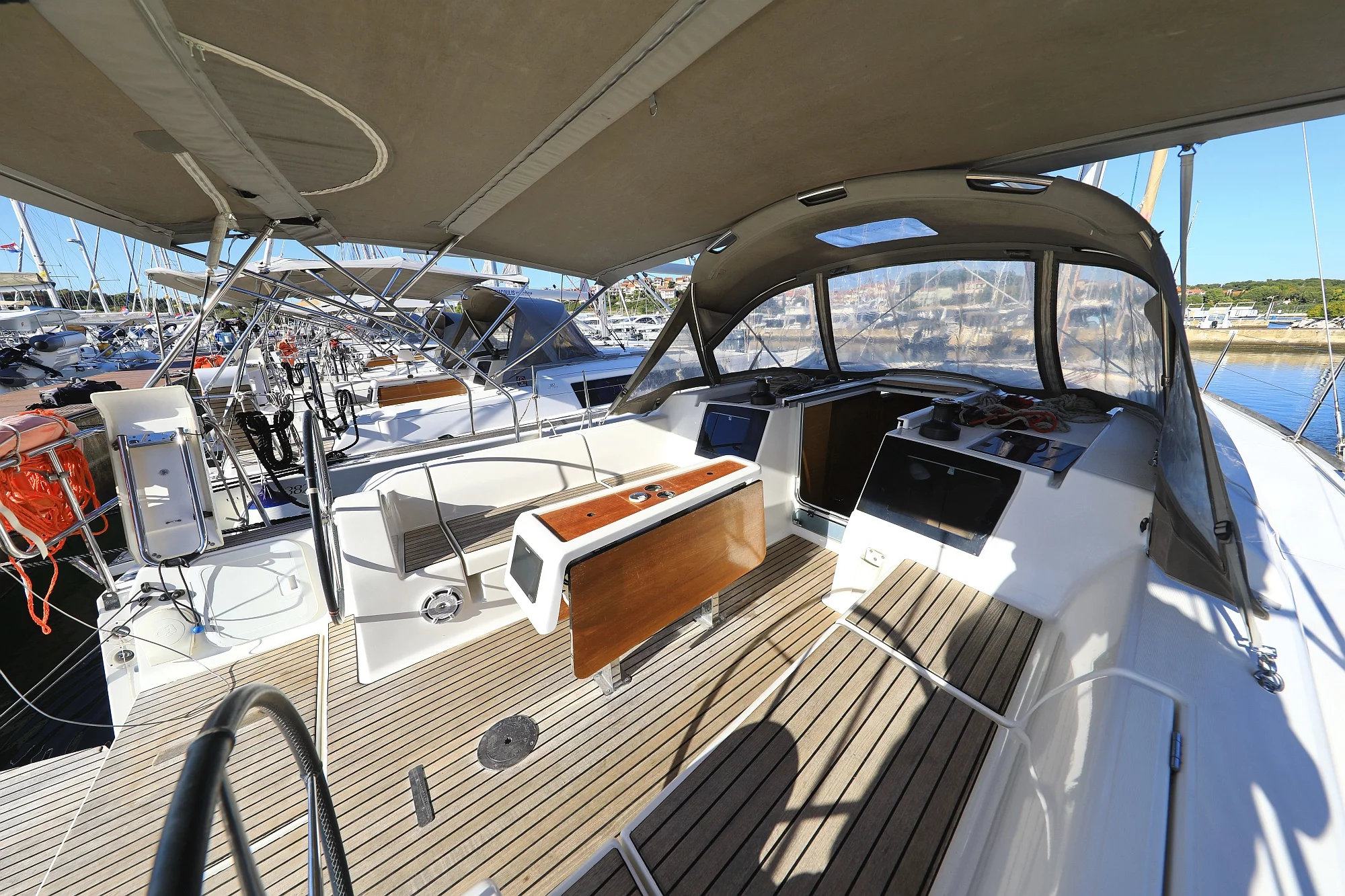 Dufour 382 (Sunset)  - 4