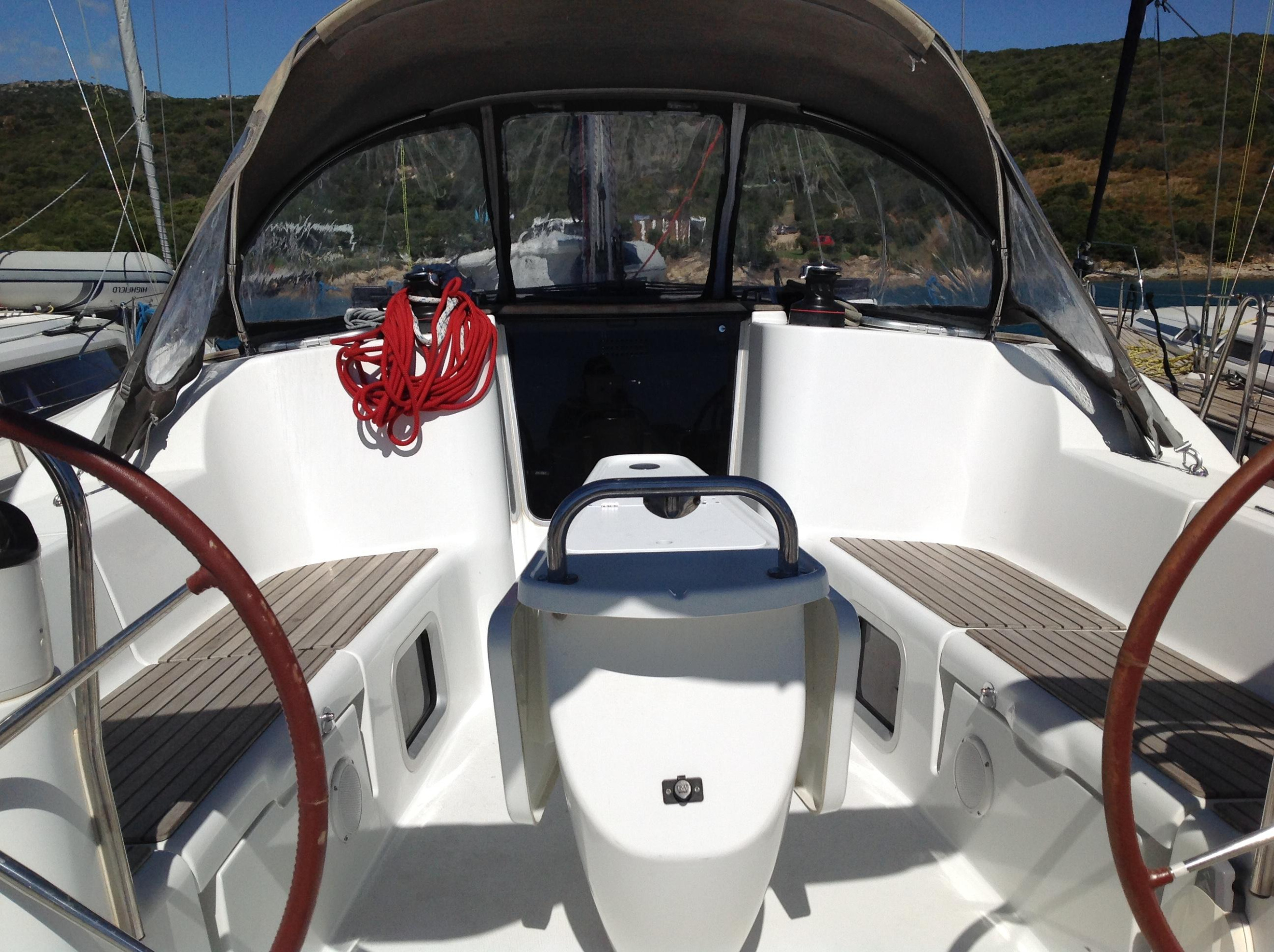 Photo #16 - Sun Odyssey 42i (Gemini) in Portisco - 18633