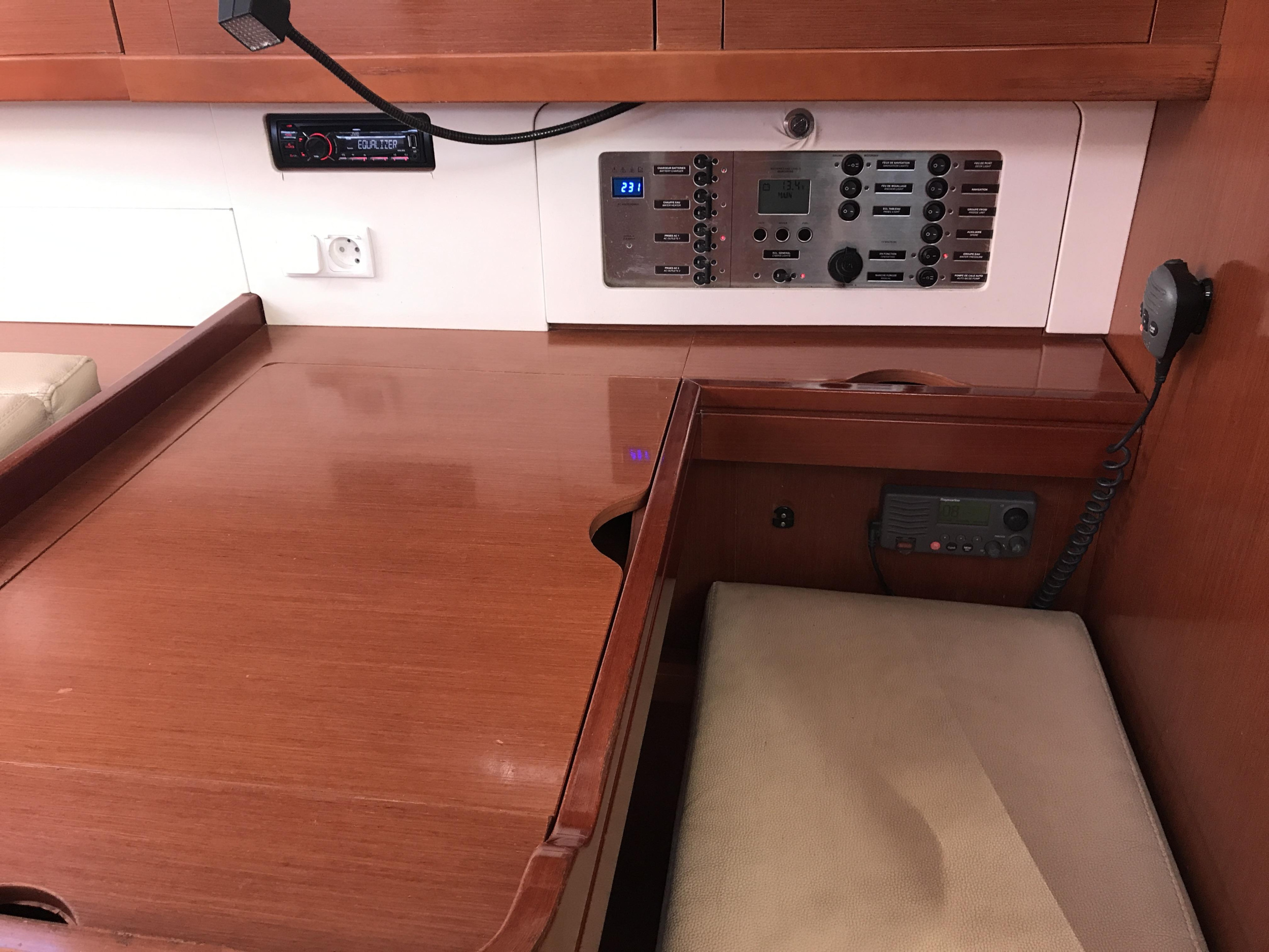 Photo #6 - Oceanis 50 Family (Spica) en Portisco - 15211