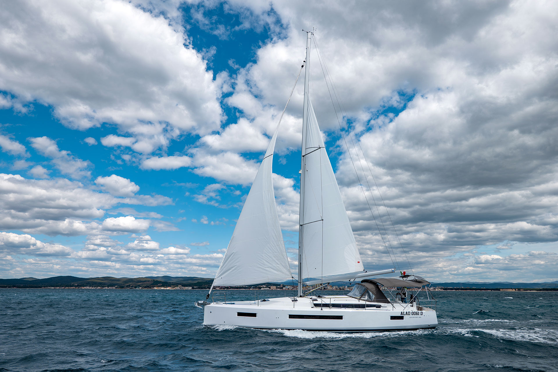 Sun Odyssey 490 — photo 9