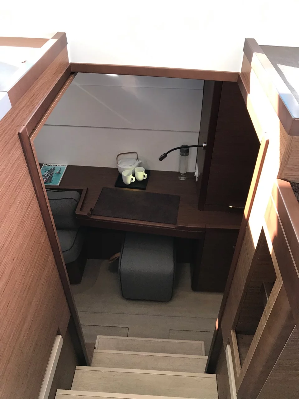 Lagoon 40 (3 cab) (Saudade (Watermaker))  - 1