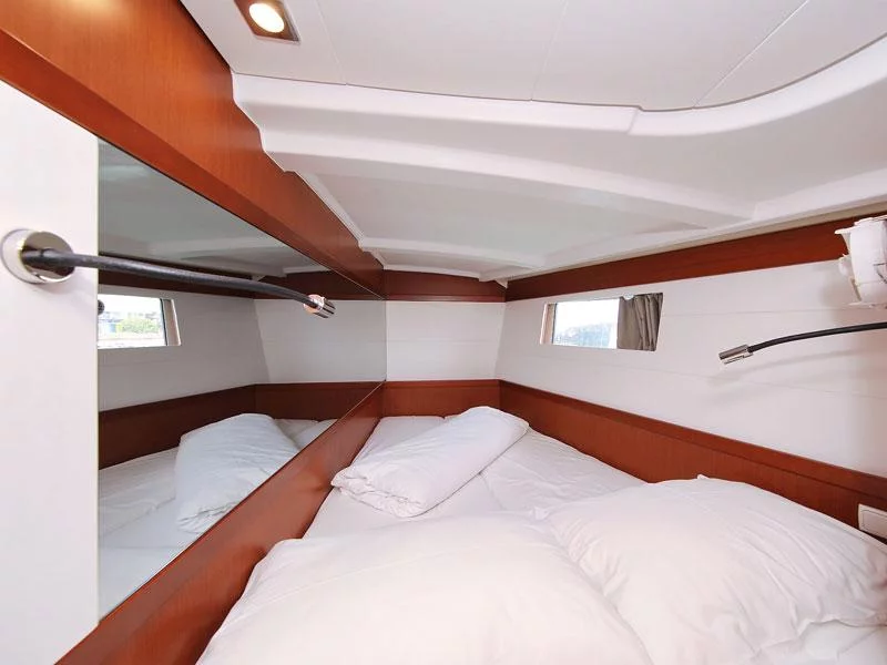 Oceanis 48 (SAN CLEMENTE)  - 24
