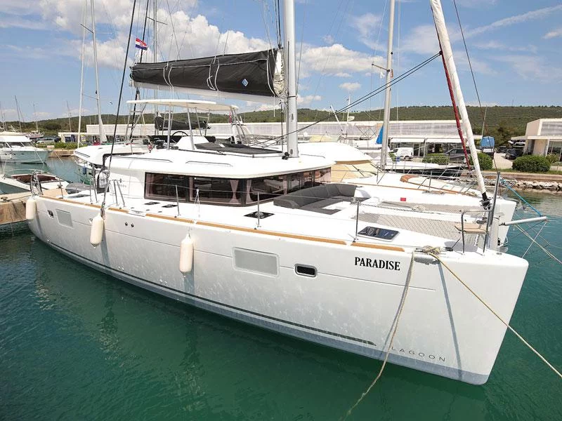 Lagoon 450 F (PARADISE) Main image - 0