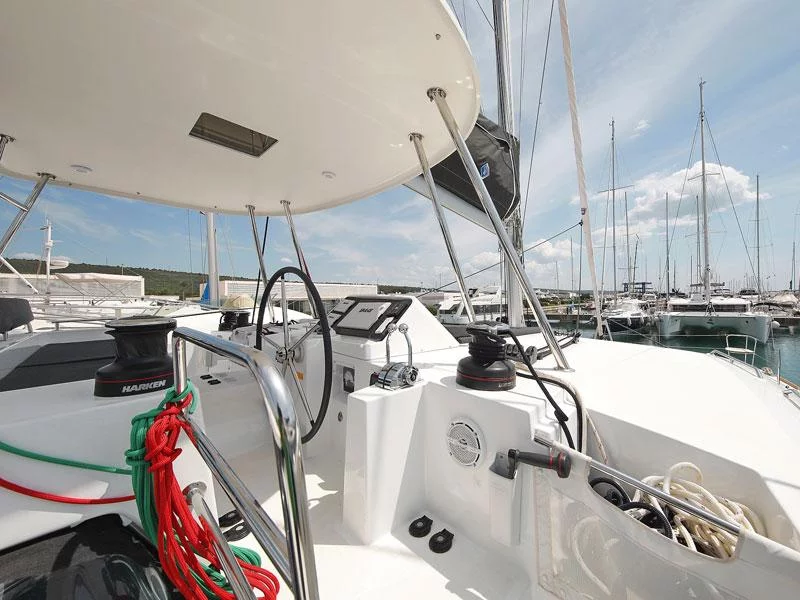 Lagoon 450 F (PARADISE)  - 25
