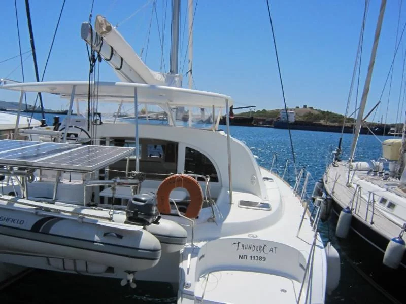 Lagoon 380 (ThunderCat)  - 6