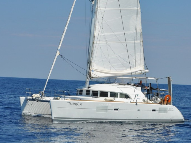 Photo #1 - Lagoon 380 (ThunderCat) in Lavrion - 7618