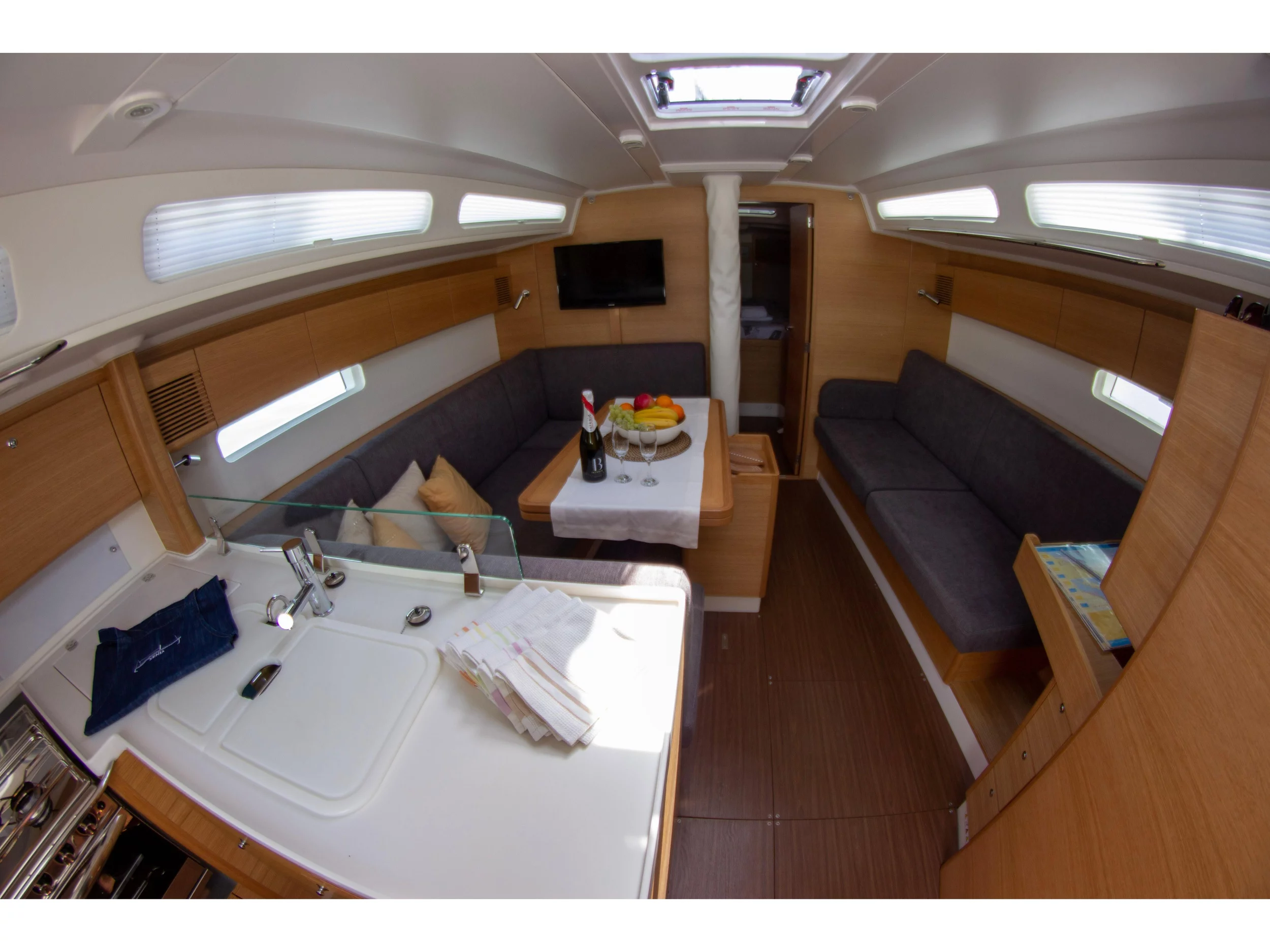 X-Yacht 4-3 (CUM VENTIS) Interior image - 12