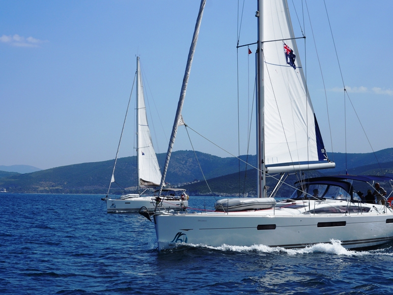 Photo #2 - Jeanneau 53 (Nazli Denizim) en Marmaris - 7700