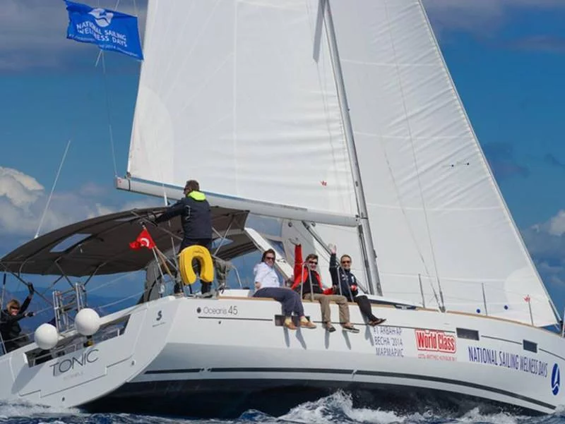 Oceanis 45 (Tonic)  - 2