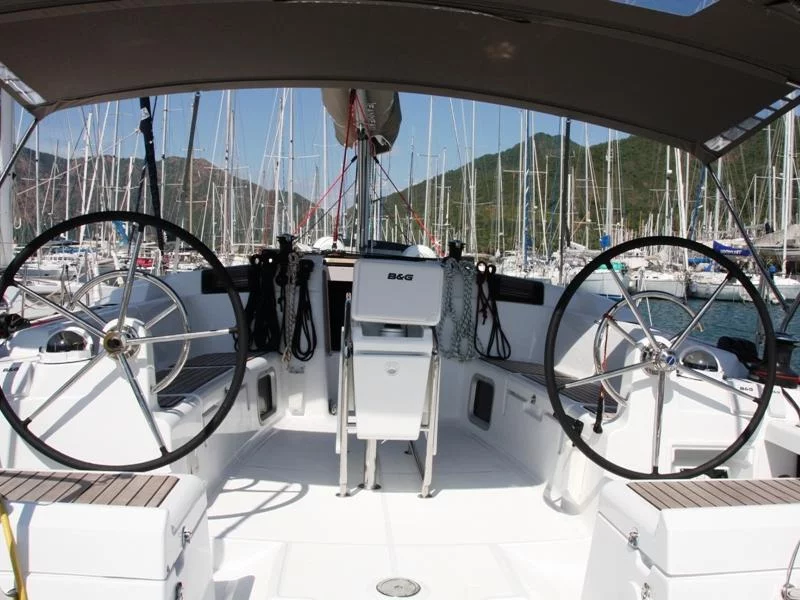 Sun Odyssey 439 (Code)  - 28