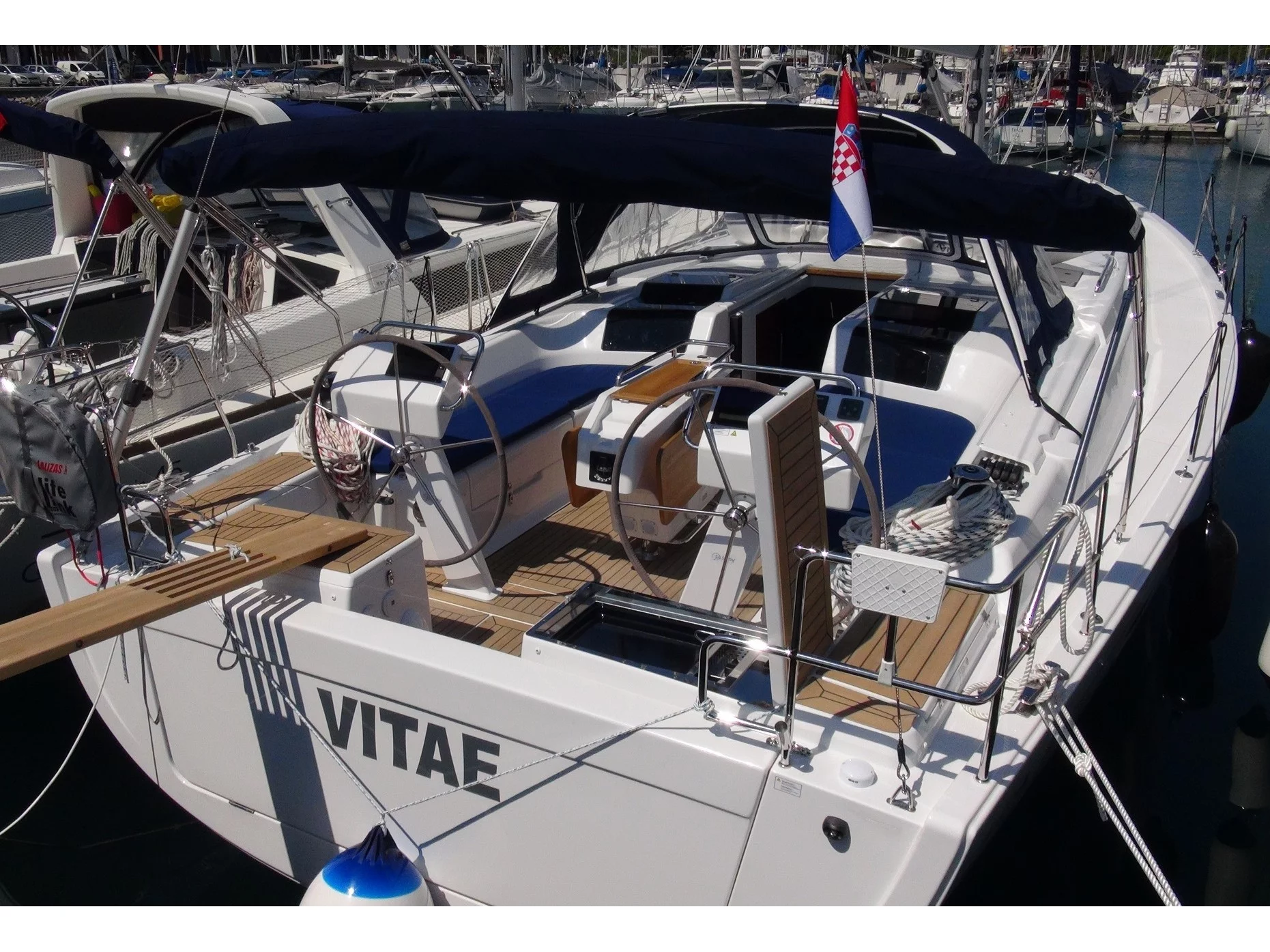 Hanse 455 (Vitae) Main image - 0