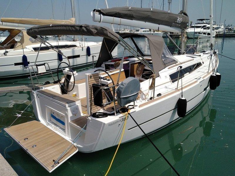 Photo #1 - DUFOUR 360 GL (SHARK) in PORT HALIGUEN - 26468