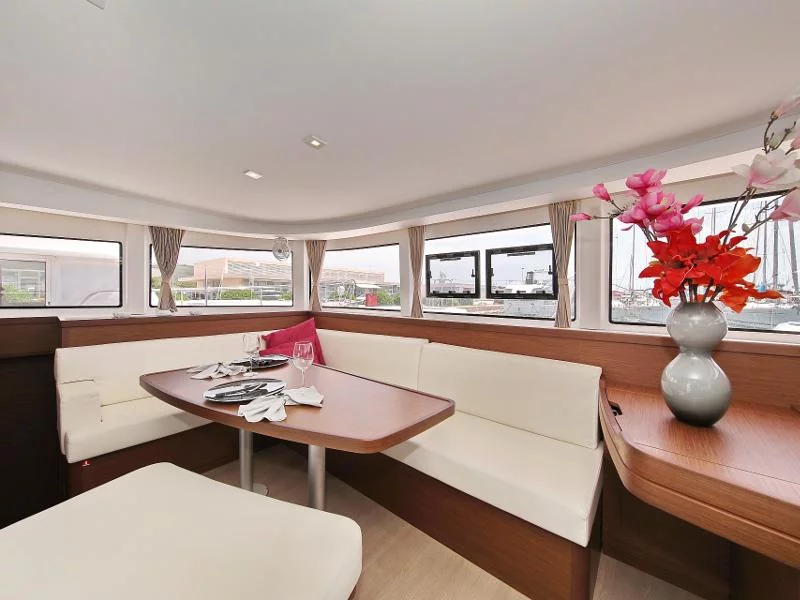 Lagoon 42 (MASTERPIECE) Interior image - 100