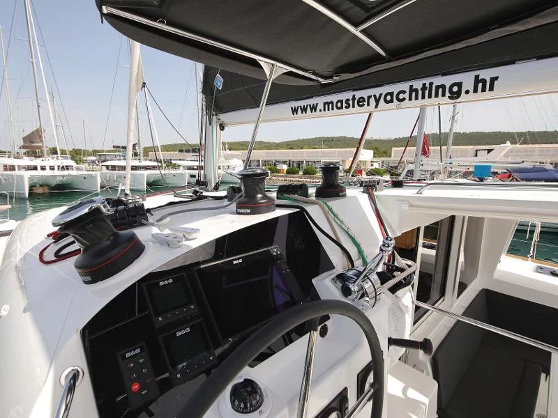 Lagoon 400 S2 LTD EDITION (SCIROCCO)  - 86