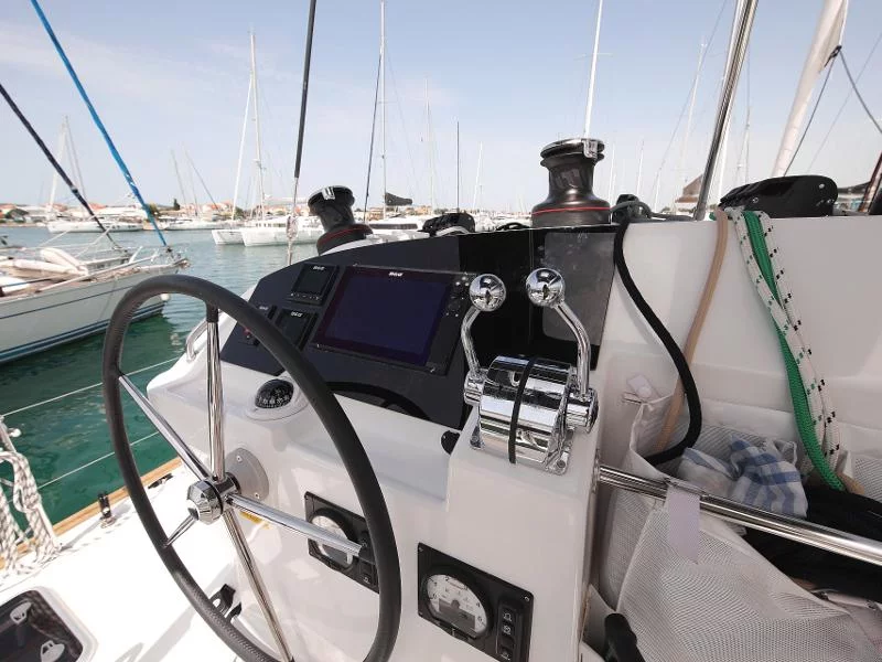 Lagoon 400 S2 LTD EDITION (SCIROCCO)  - 34