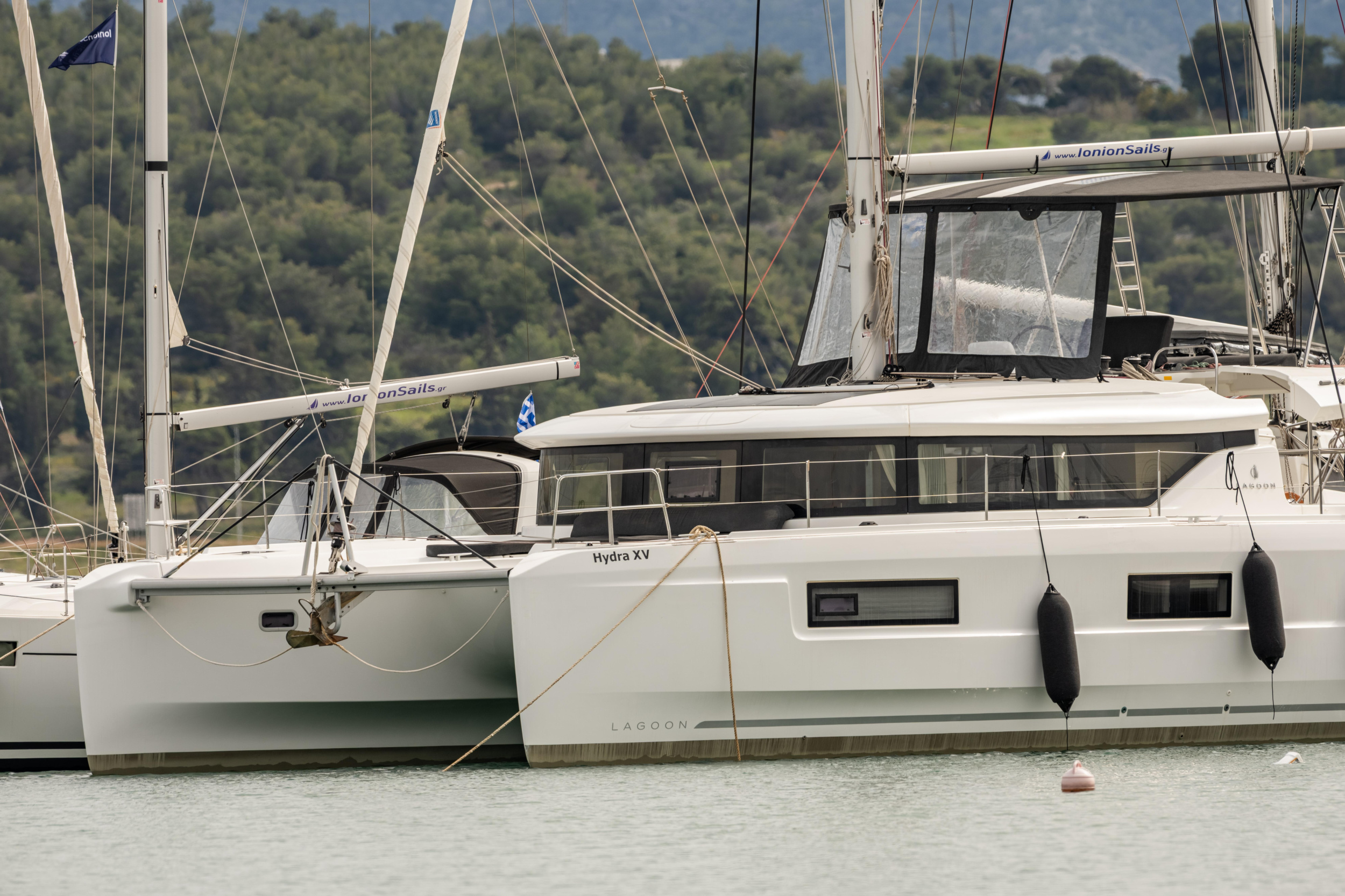 Lagoon 46 — photo 2